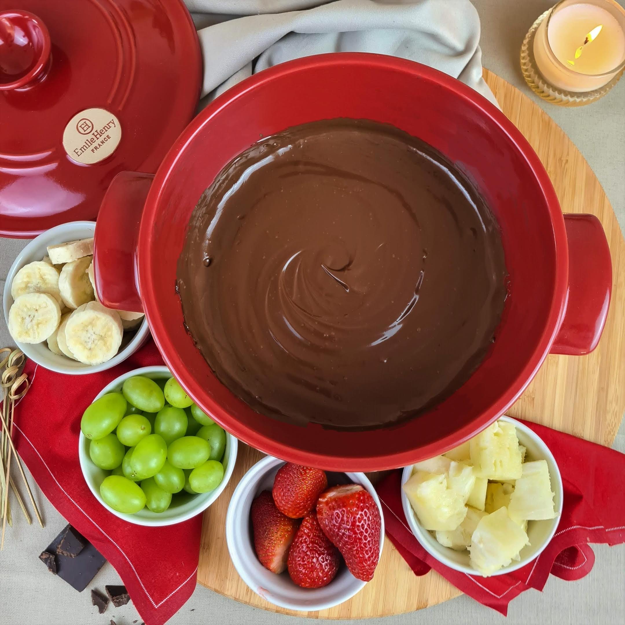 Fondue de Chocolate: receita simples e montagem criativa