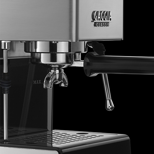 Cafeteira Espresso Elétrica 3Corações Passione para Cápsula 1260W 220V -  Preto